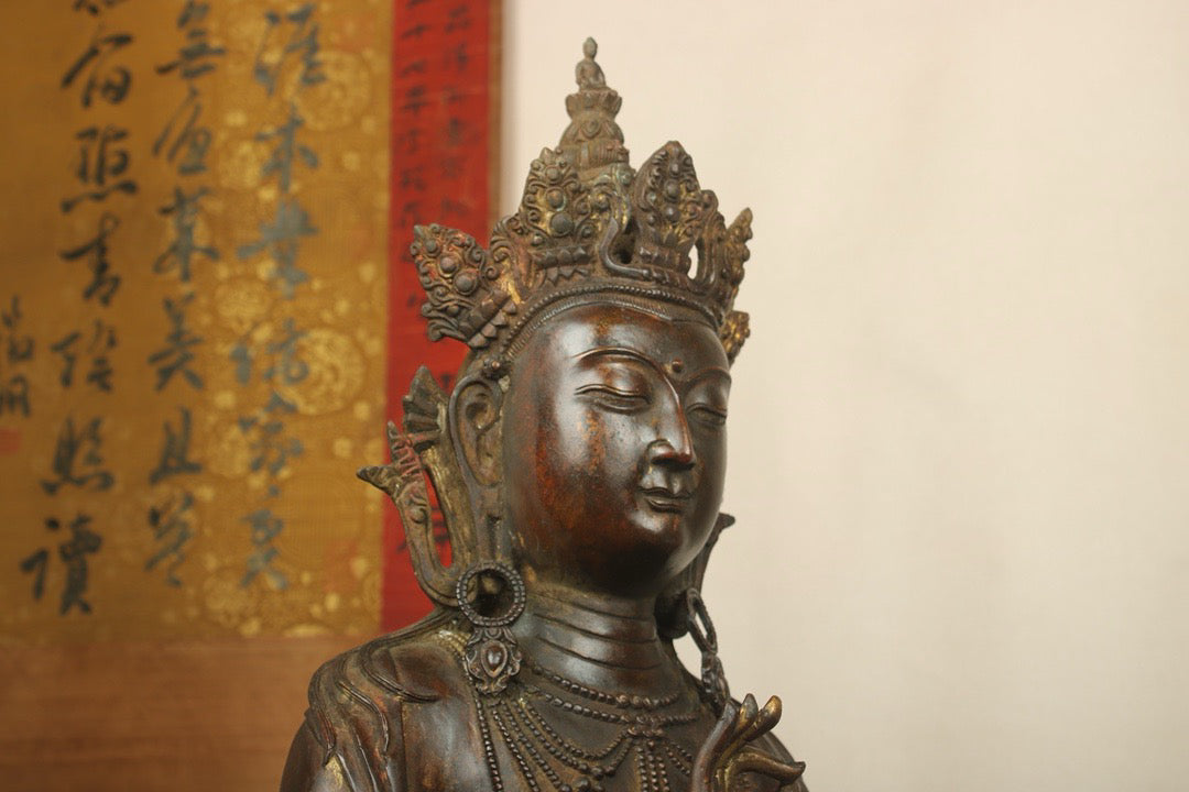 Chinese antique bronze gilded handmade statue of a cross legged Bodhisattva