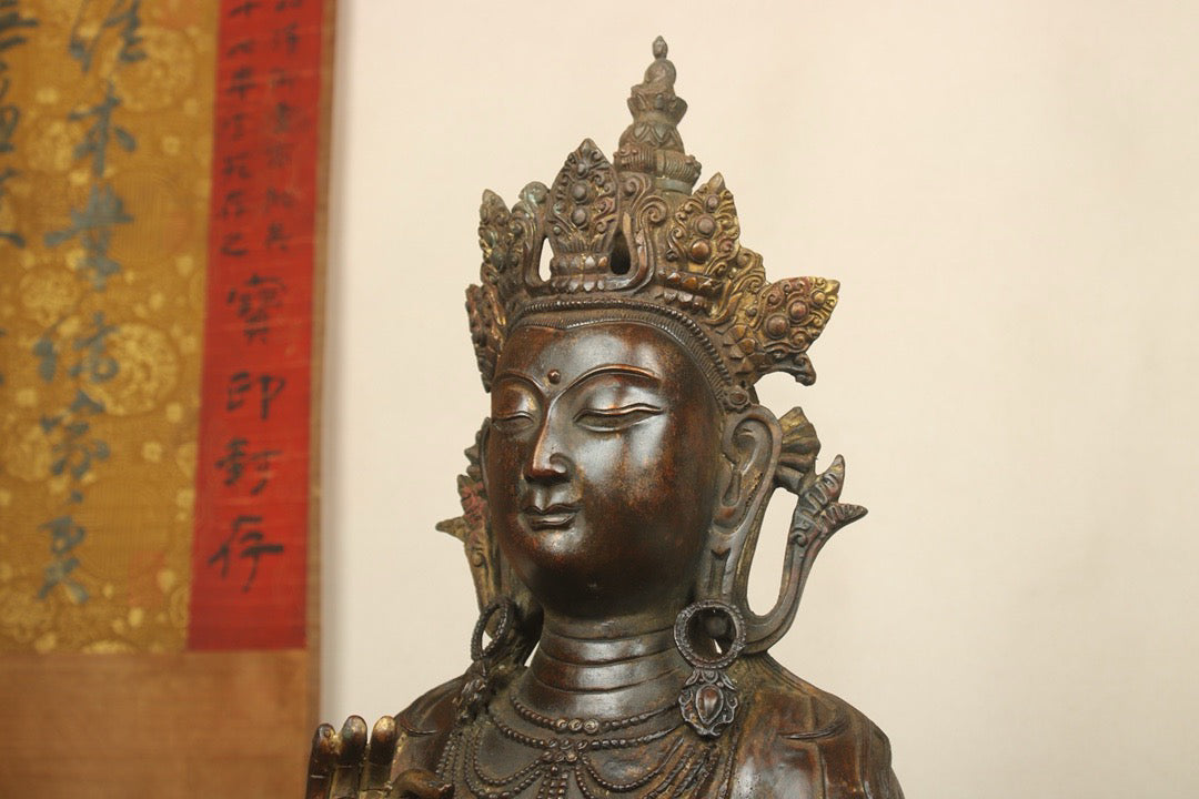 Chinese antique bronze gilded handmade statue of a cross legged Bodhisattva
