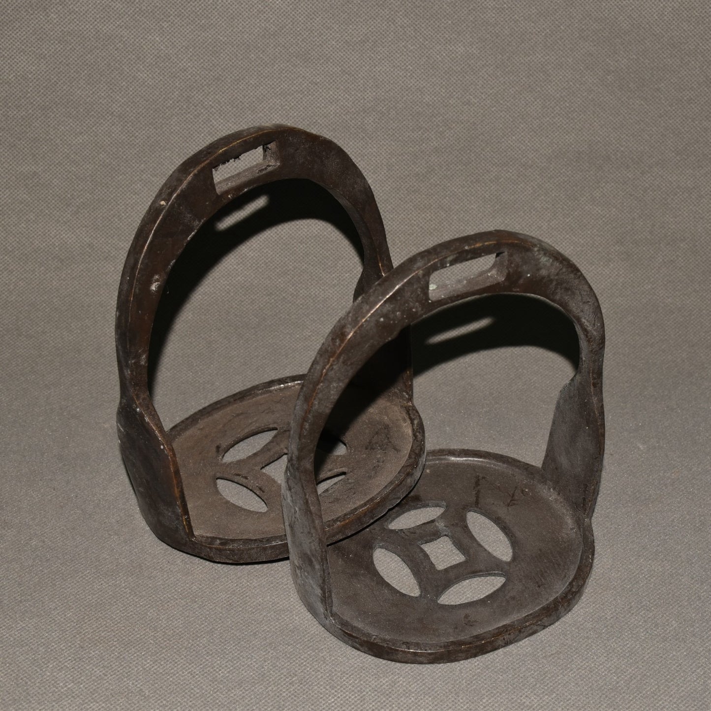 Pure copper horseshoe ornament