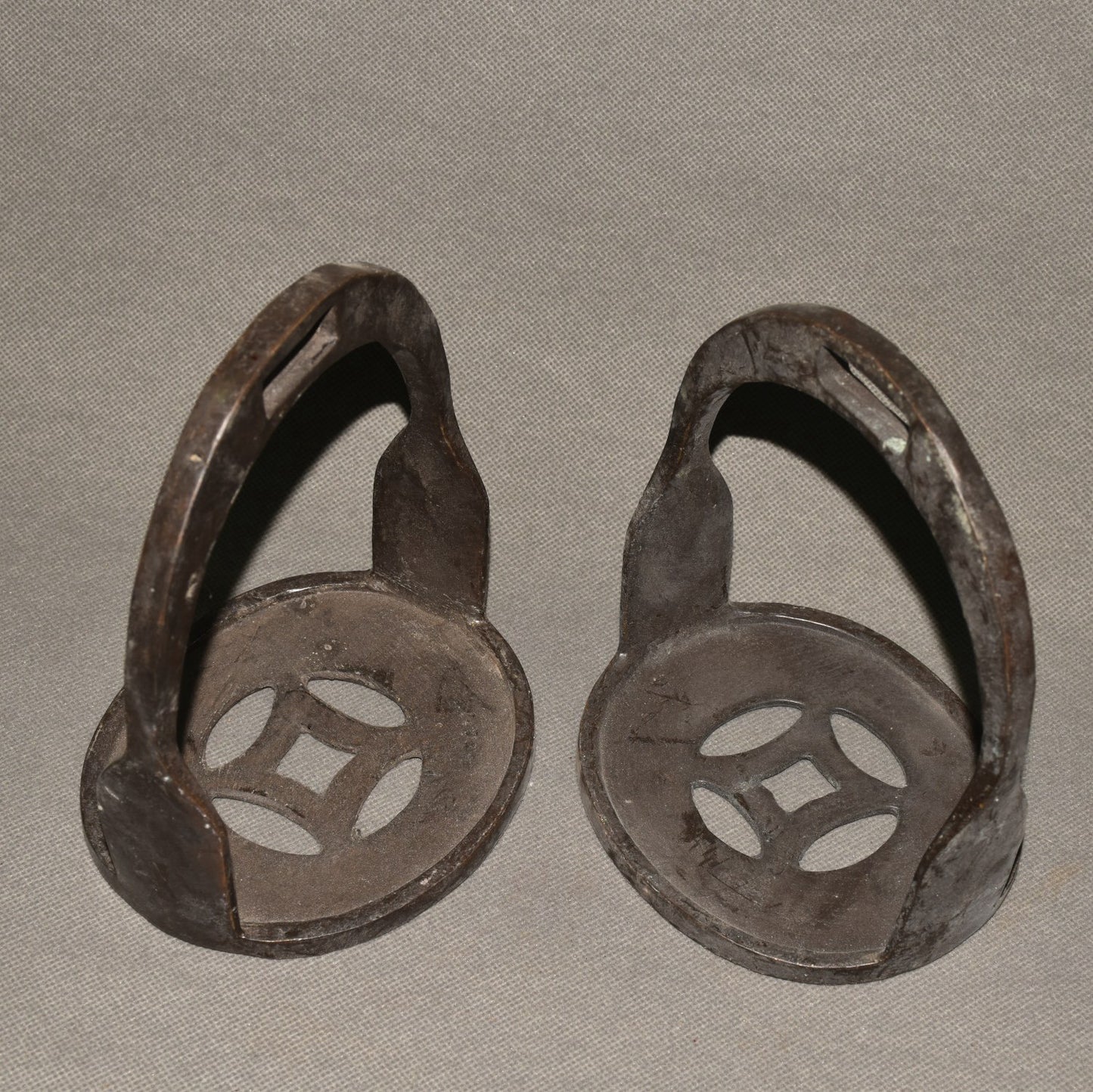 Pure copper horseshoe ornament