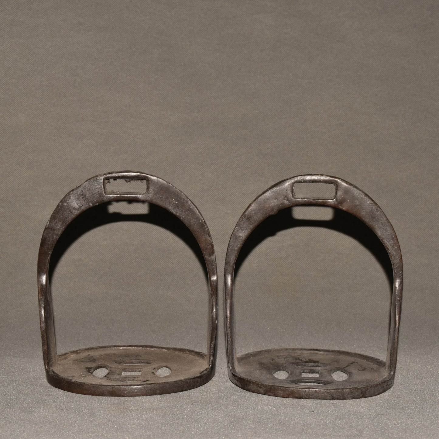 Pure copper horseshoe ornament