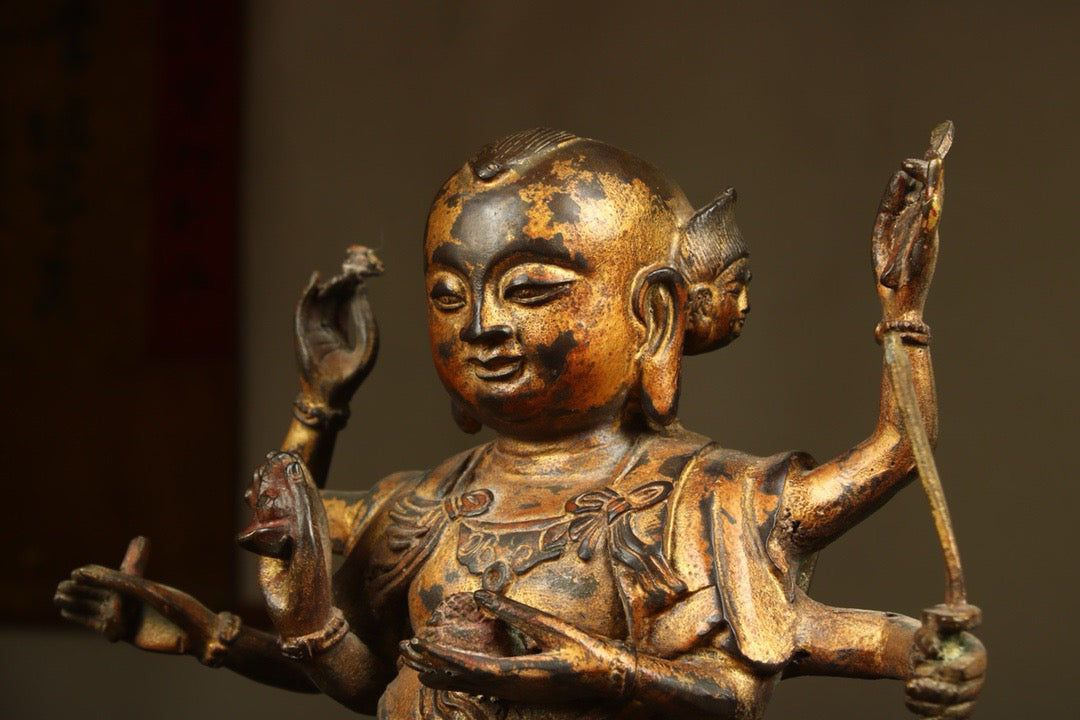 Chinese antique bronze gilded handmade statue of Nezha