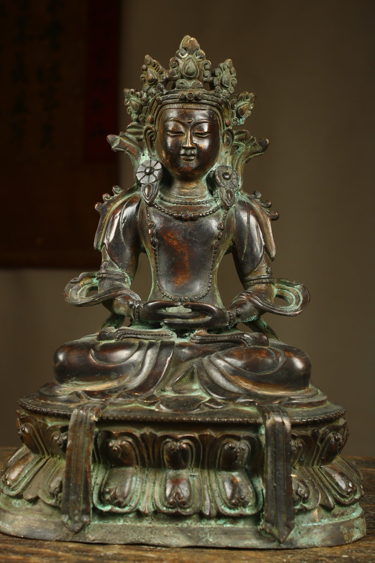 Chinese antique bronze gilded handmade statue of longevity Buddha