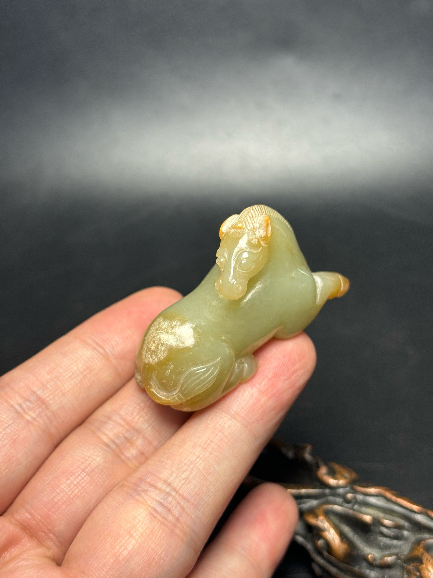 Exquisite Hotan Jade Turning Back Horse