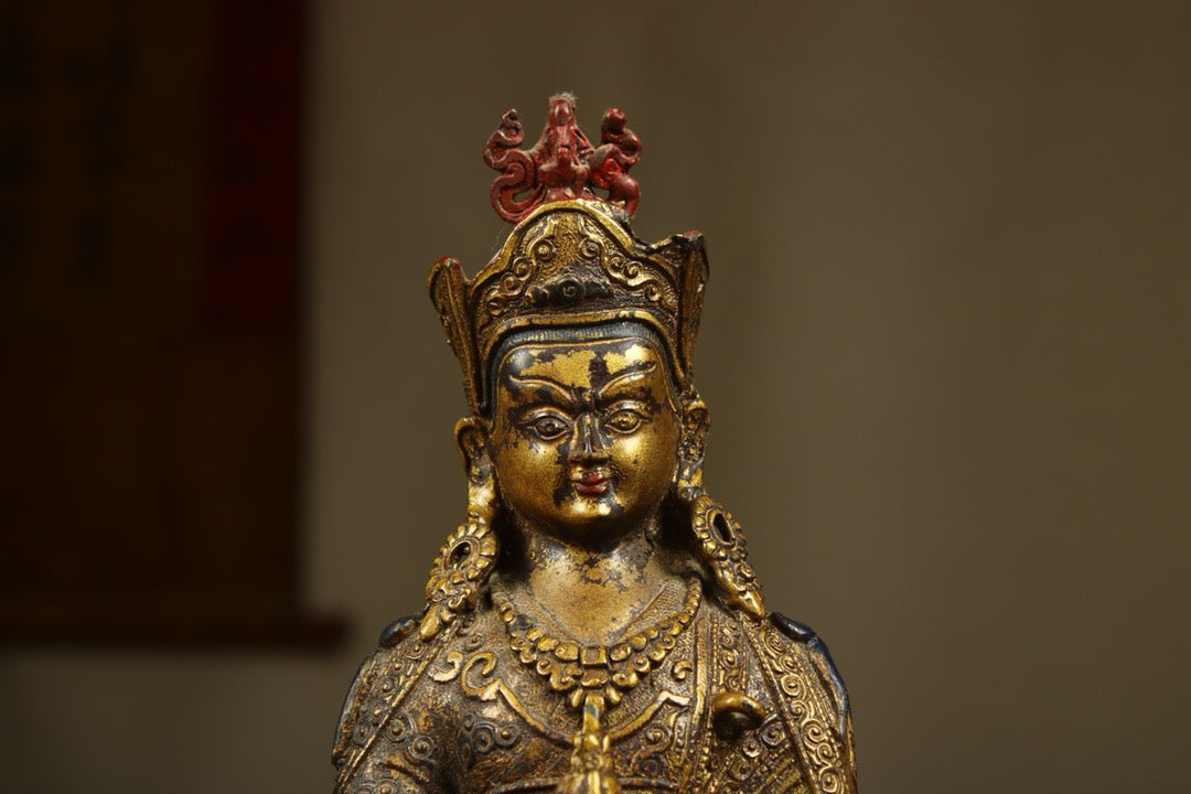 Chinese antique bronze gilded handmade lotus flower statue