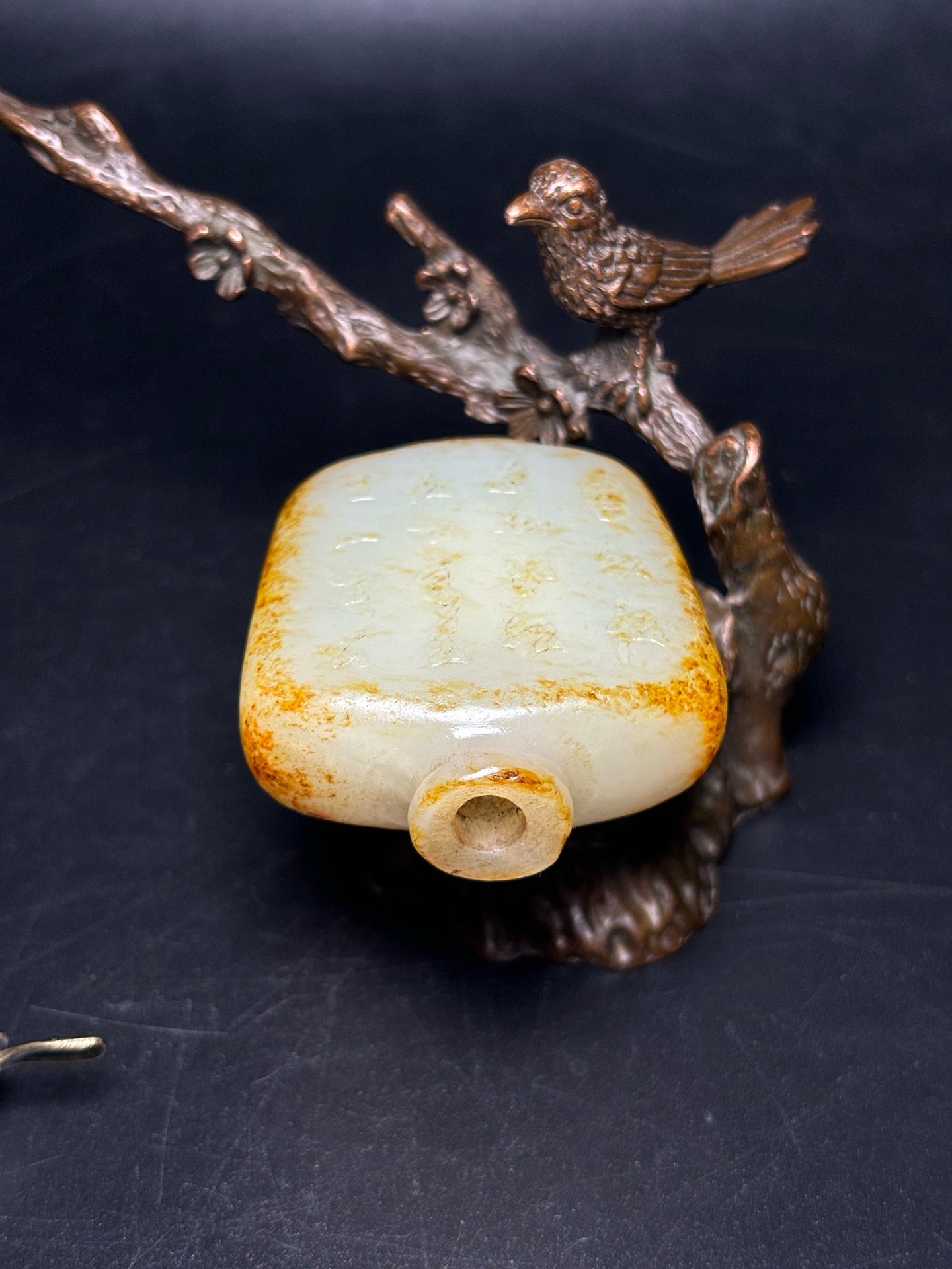 Exquisite Hotan Jade Snuff Bottle