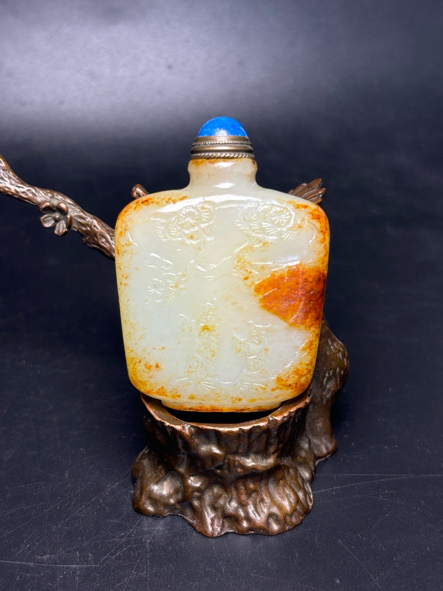 Exquisite Hotan Jade Snuff Bottle