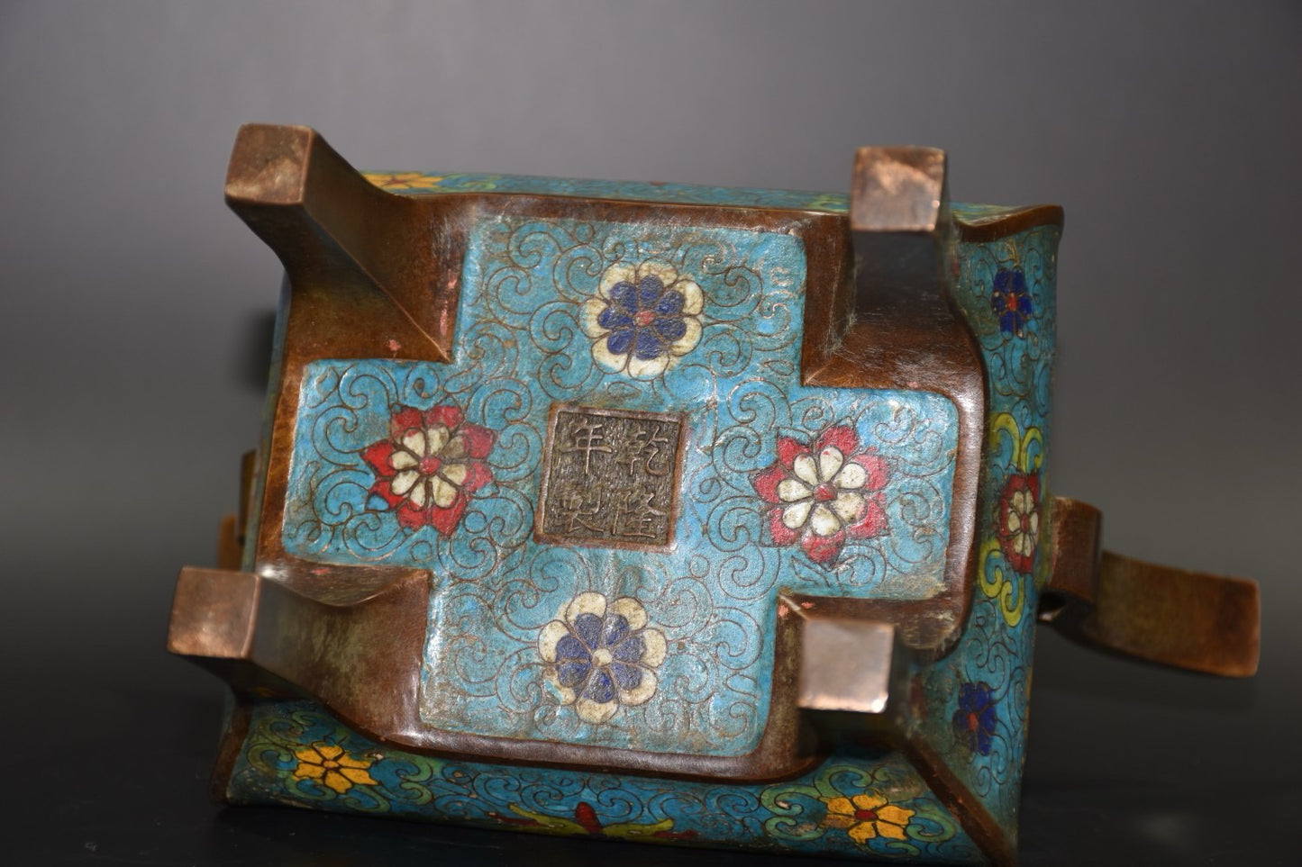 Pure copper cloisonn é incense burner ornaments