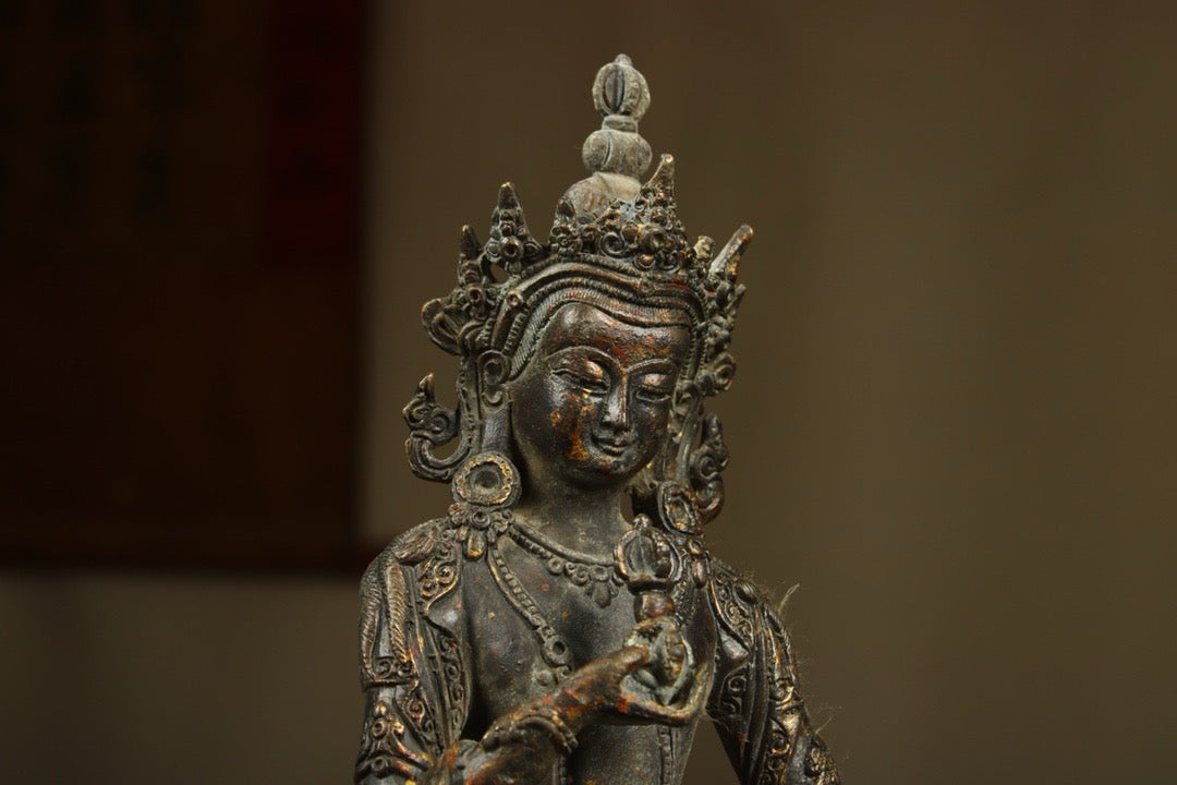 Chinese antique bronze gilded handmade statue of a Diamond Saddle