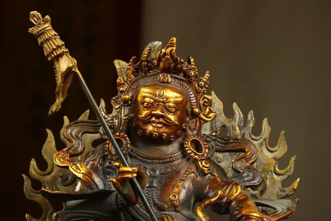 Chinese Antique Bronze Gilded Handcrafted Treasure King