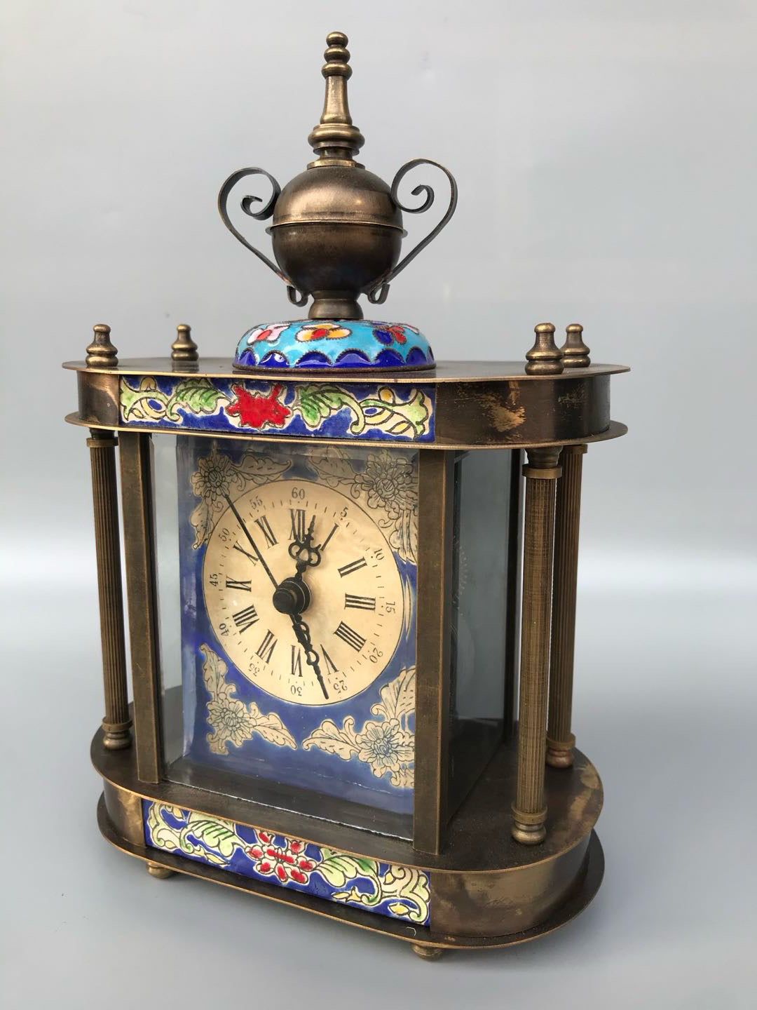 Pure copper mechanical old clock