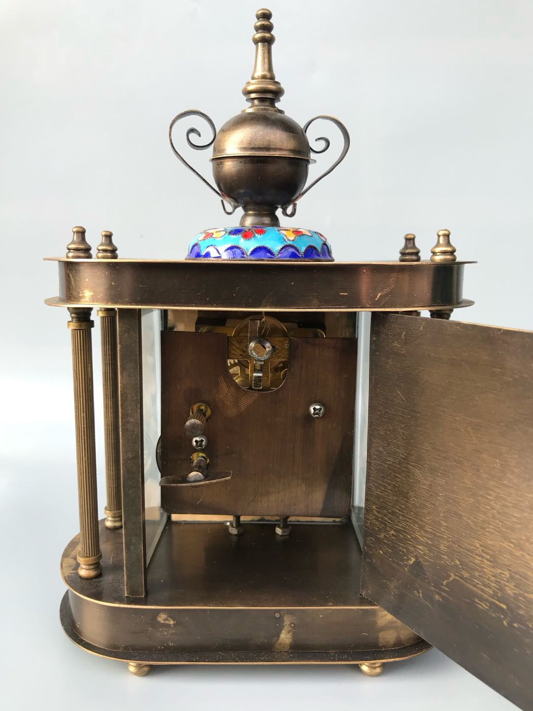 Pure copper mechanical old clock