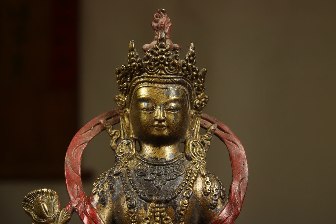 Chinese antique bronze gilded handmade statue of a Tibetan king