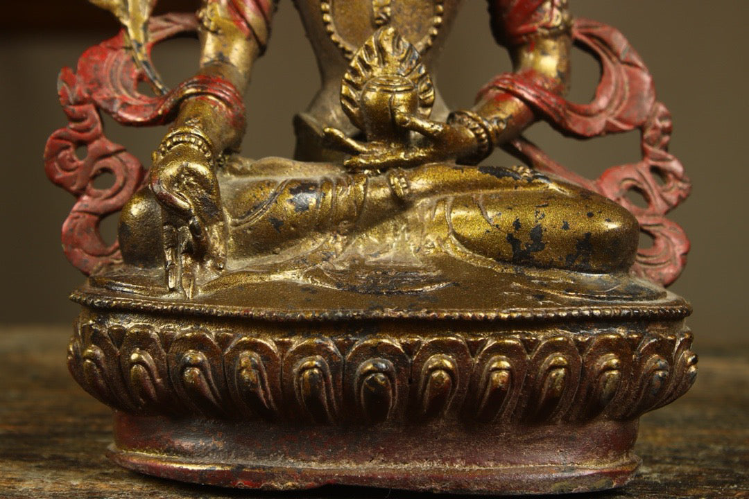 Chinese antique bronze gilded handmade statue of a Tibetan king