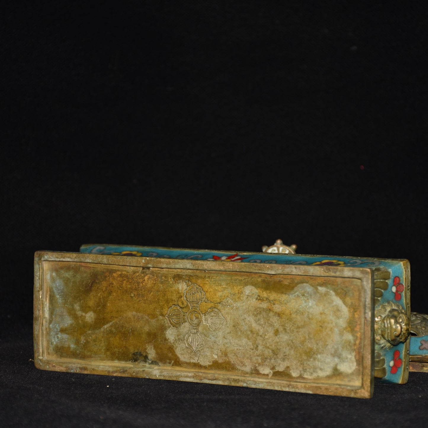Pure copper cloisonne incense burner ornament