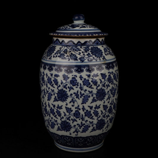 Blue and white winter melon jar with tangled branches and patterns