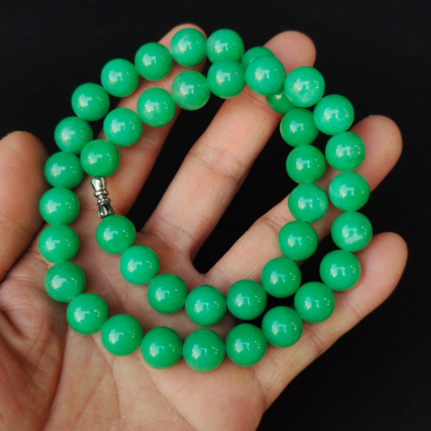 Jade necklace, jade bead pendant, jewelry