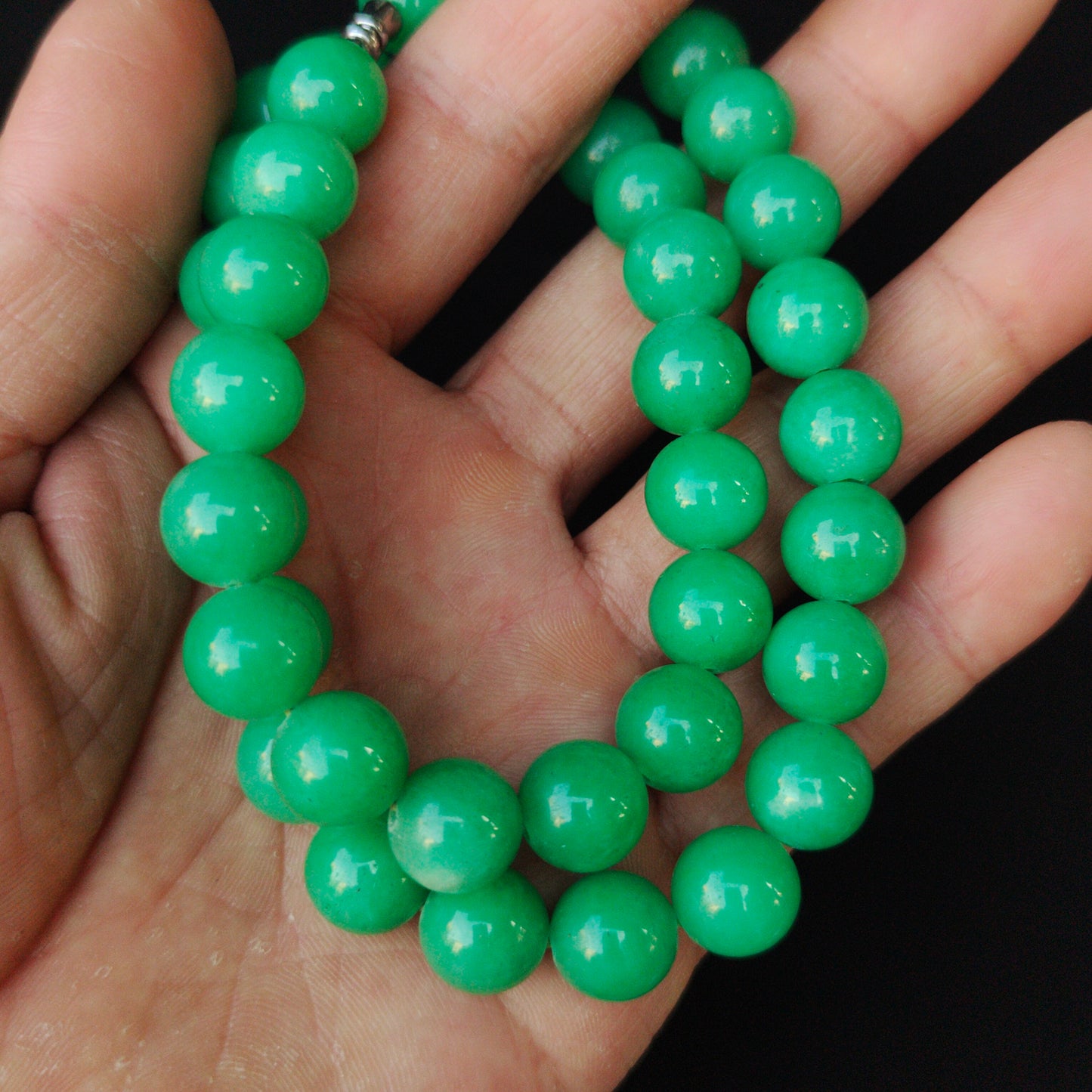 Jade necklace, jade bead pendant, jewelry