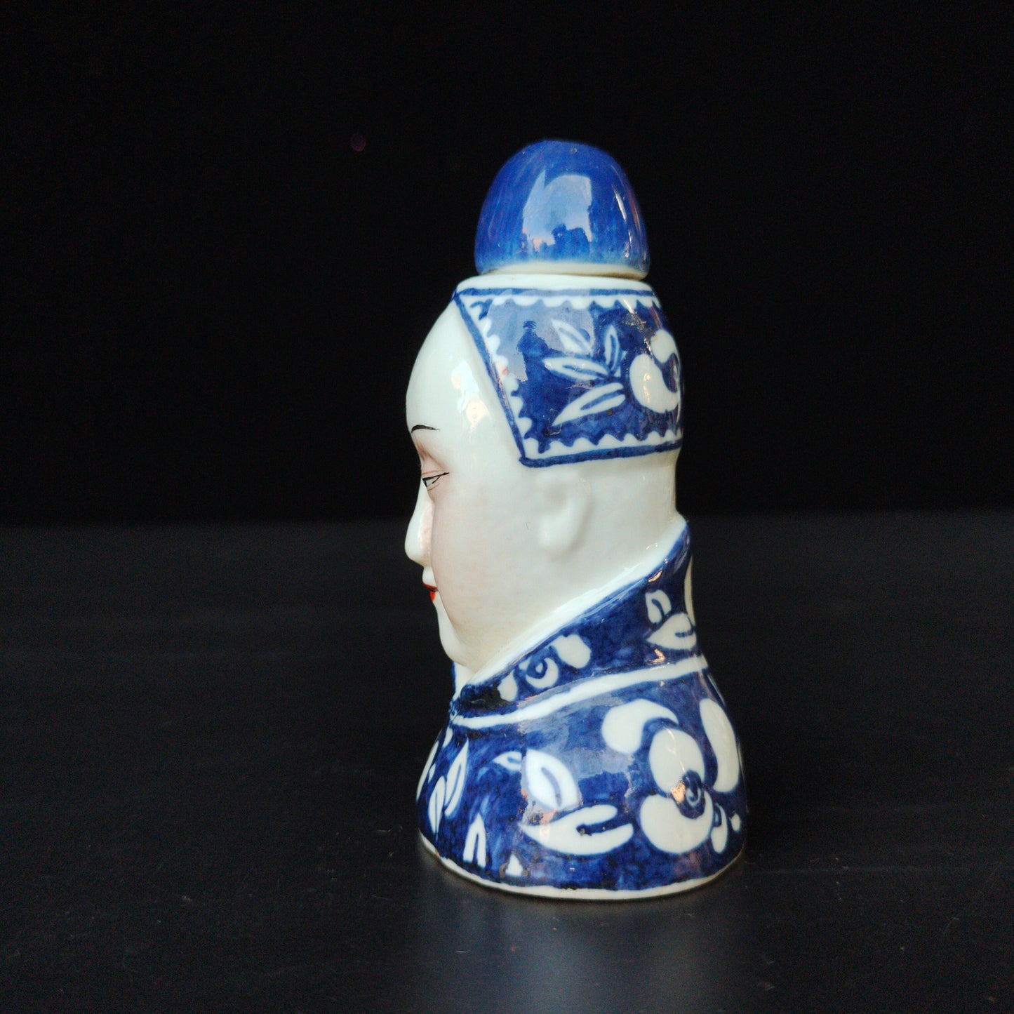 Chinese Antique Cixi Old Blue and White Snuff bottle Jewelry Collection