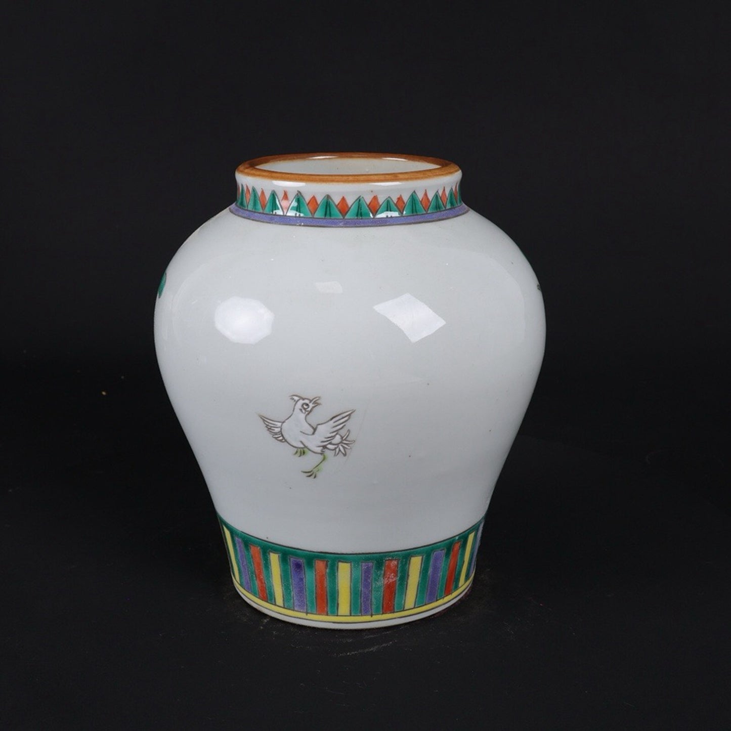 Pink Mandarin Duck Playing with Lotus Pattern Bright Pot