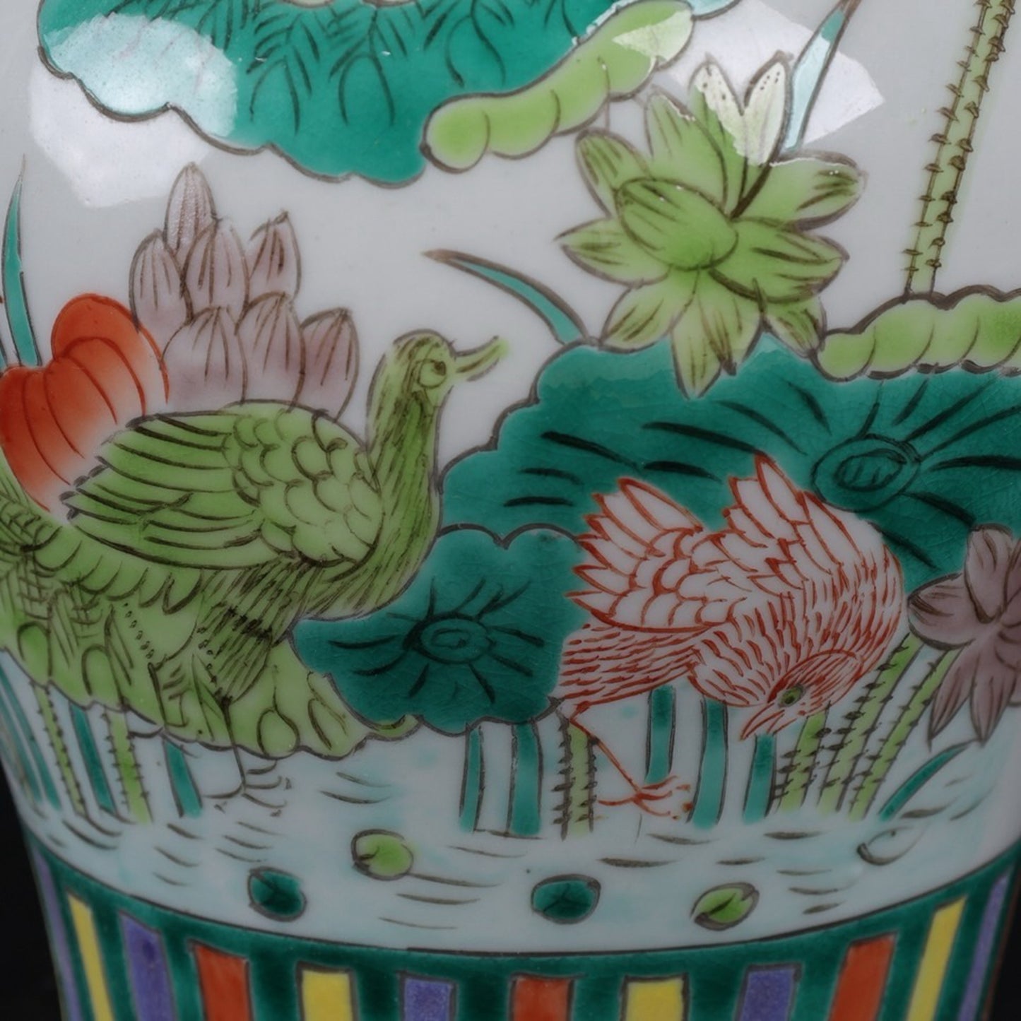 Pink Mandarin Duck Playing with Lotus Pattern Bright Pot