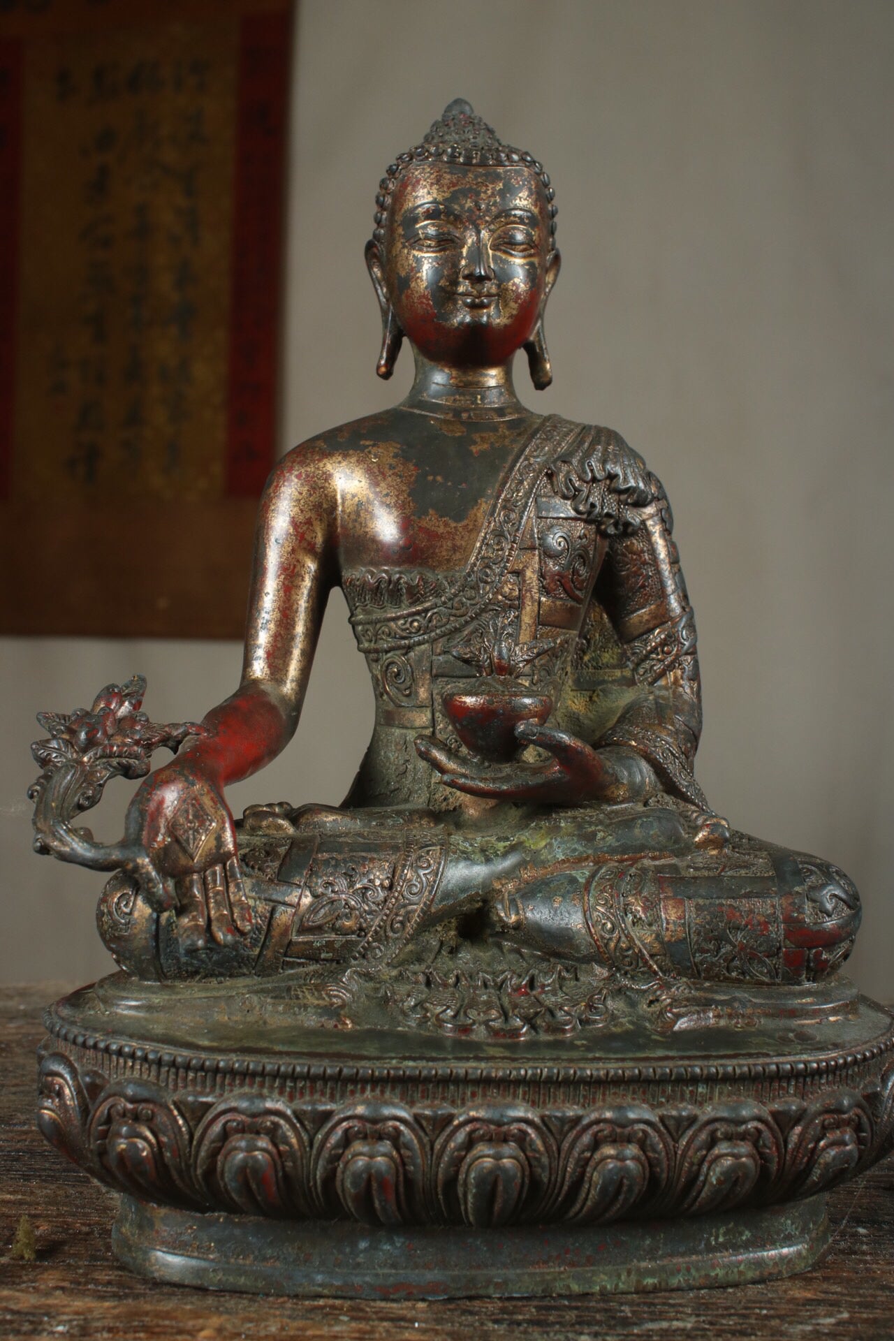 Chinese antique pure copper pharmacist Buddha statue