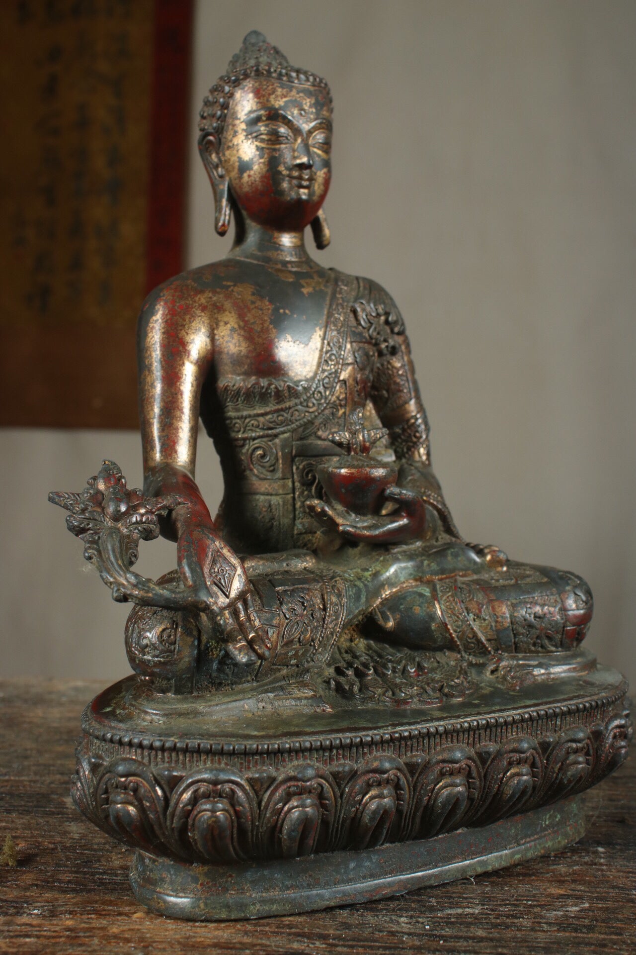 Chinese antique pure copper pharmacist Buddha statue