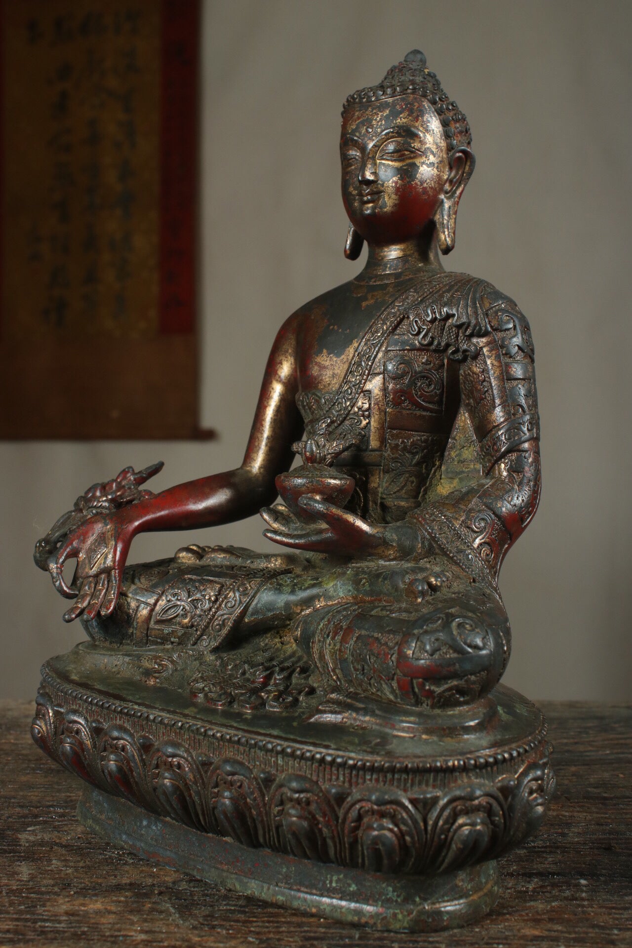 Chinese antique pure copper pharmacist Buddha statue
