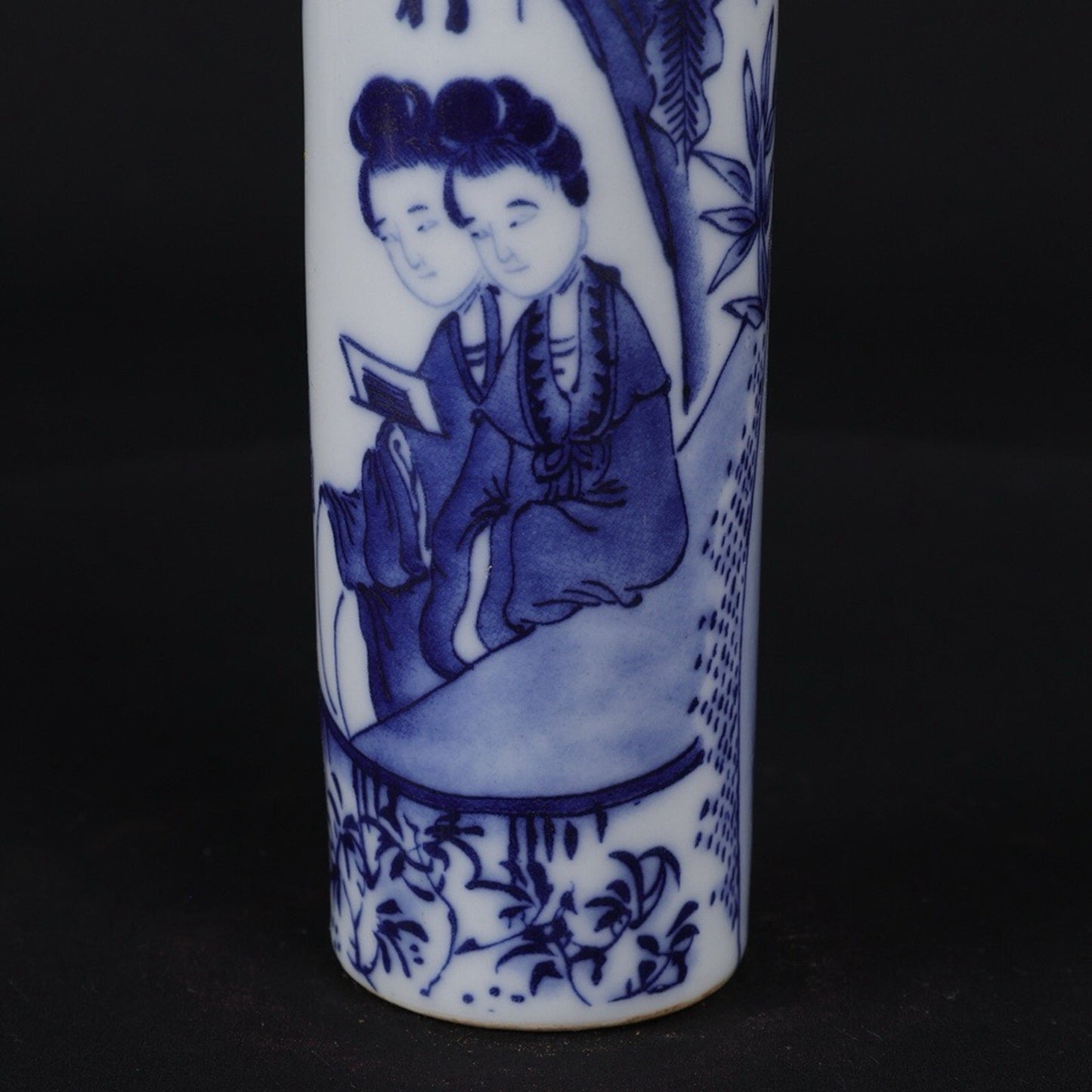Blue and white lady reading picture pattern incense tube