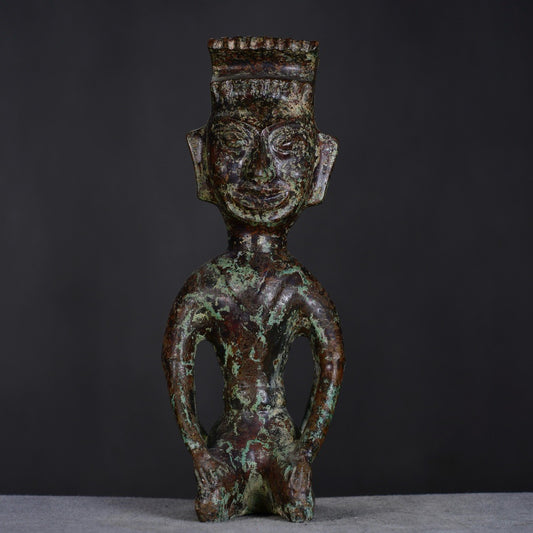 Chinese Antique Sanxingdui Bronze Kneeling Man