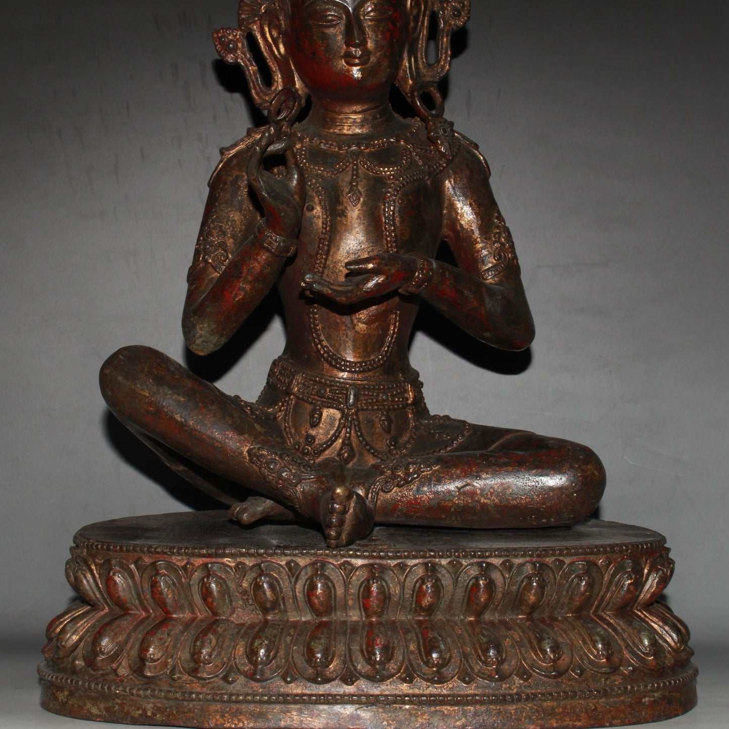Pure copper Guanyin Buddha statue ornaments