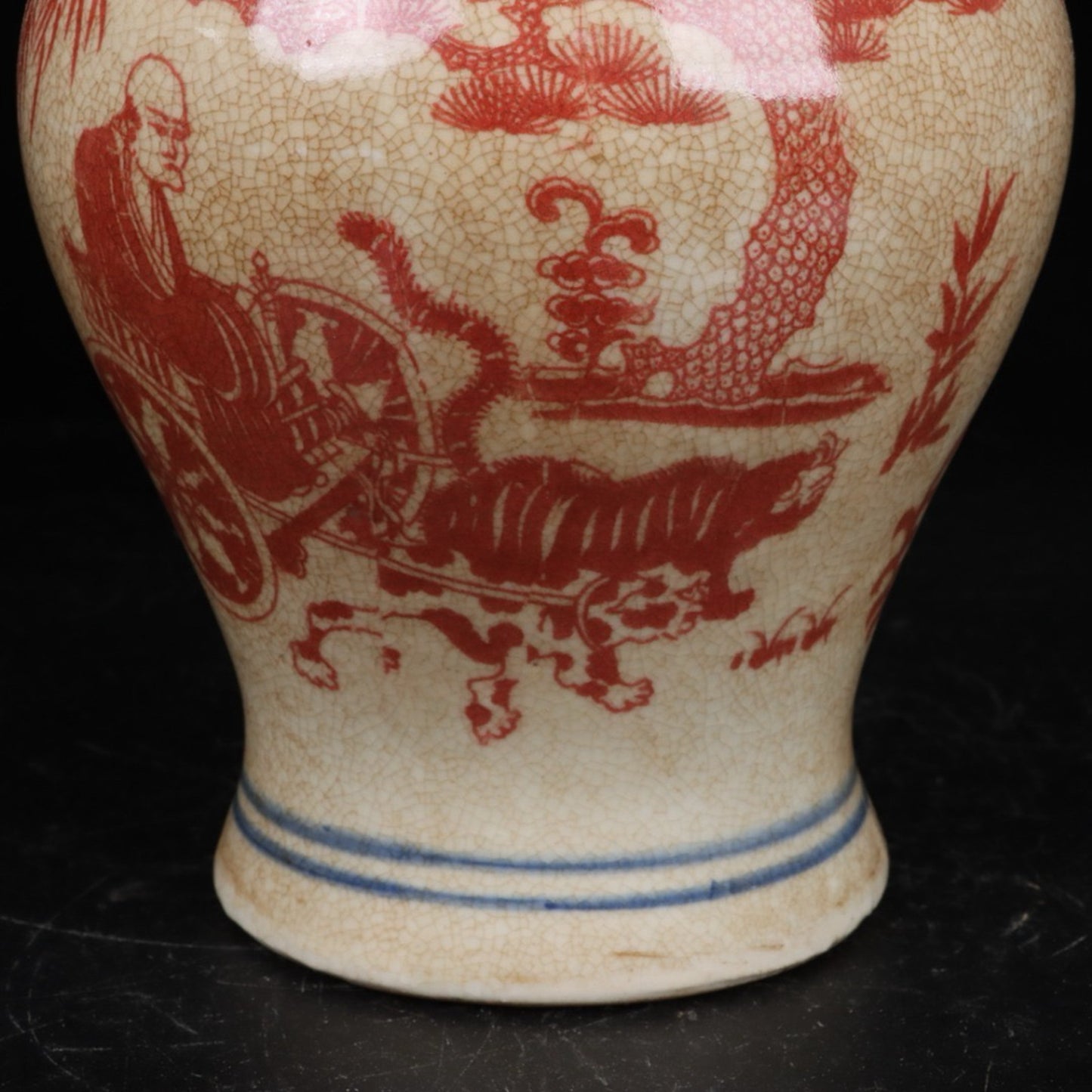 Glazed Red Ghost Valley Descending Mountain Pattern Flower Gu