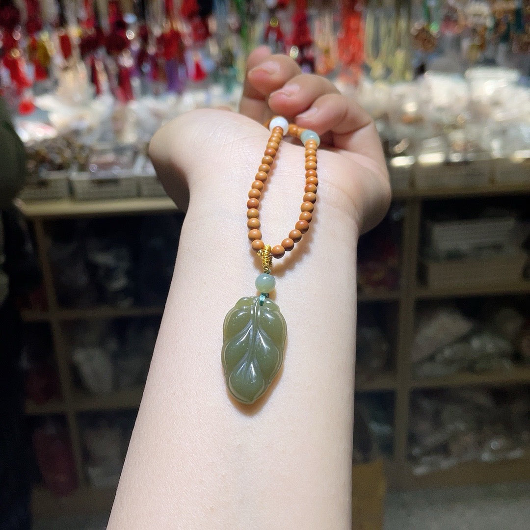 Olive Stone and Hotan Yuqing Water Leaf Necklace