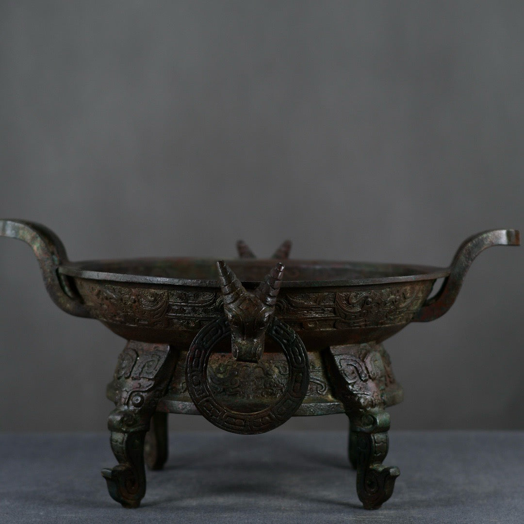 Chinese antique bronze fruit platter