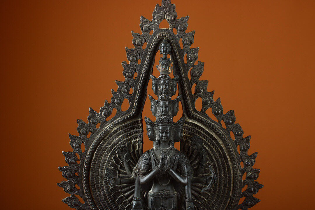 Chinese antique pure copper thousand handed Guanyin Buddha statue