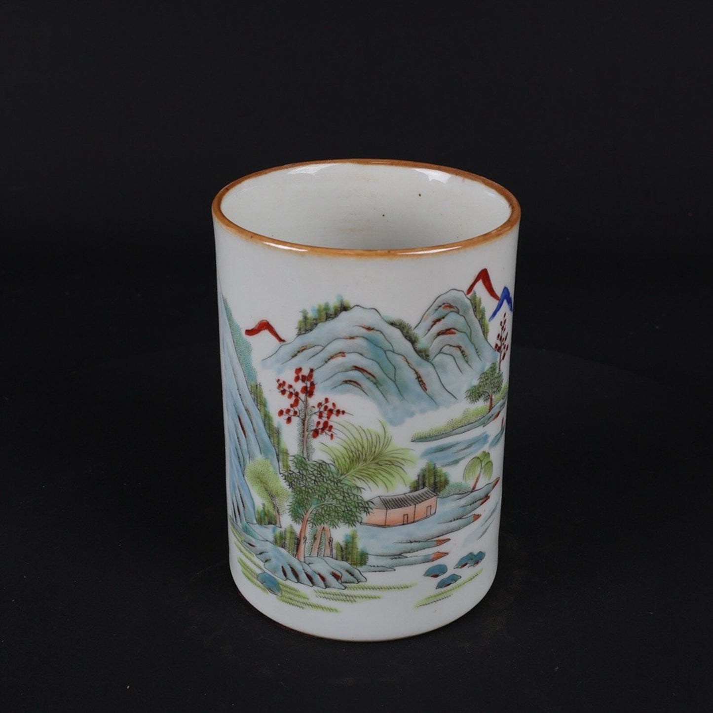 Light Crimson Colored Landscape Pattern Small Pen Holder