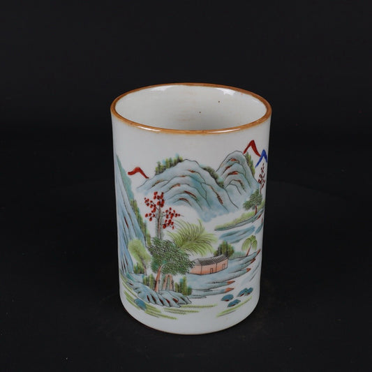 Light Crimson Colored Landscape Pattern Small Pen Holder