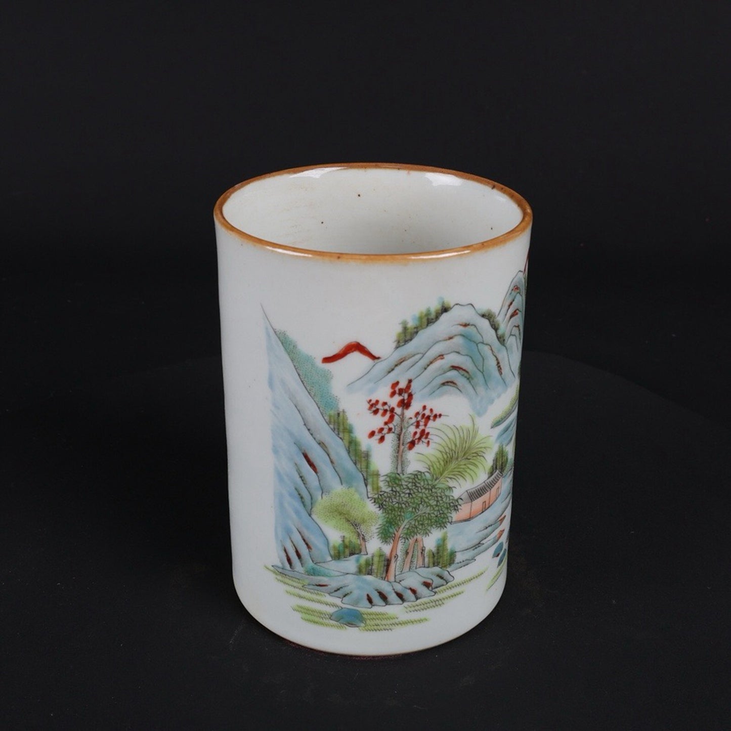 Light Crimson Colored Landscape Pattern Small Pen Holder