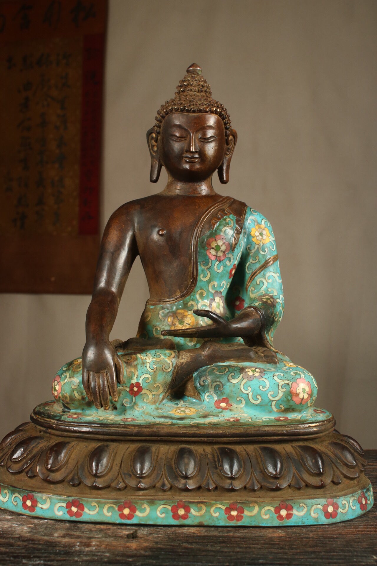 Chinese antique pure copper cloisonne statue of Shakyamuni Buddha