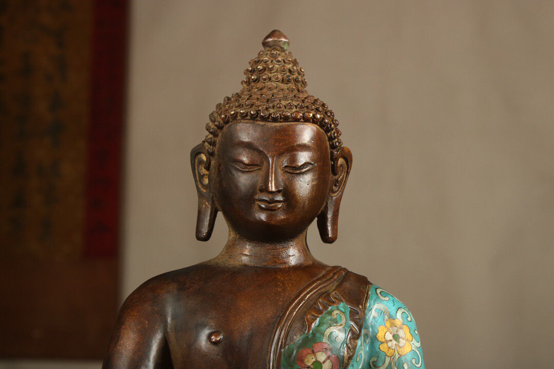 Chinese antique pure copper cloisonne statue of Shakyamuni Buddha