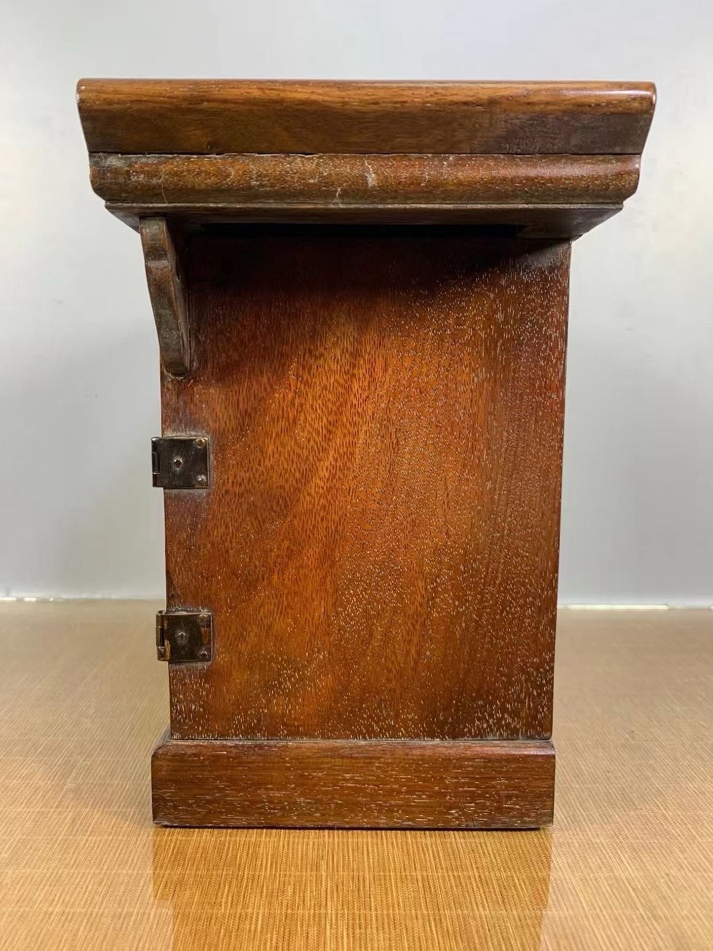 Chinese antique rosewood cabinet