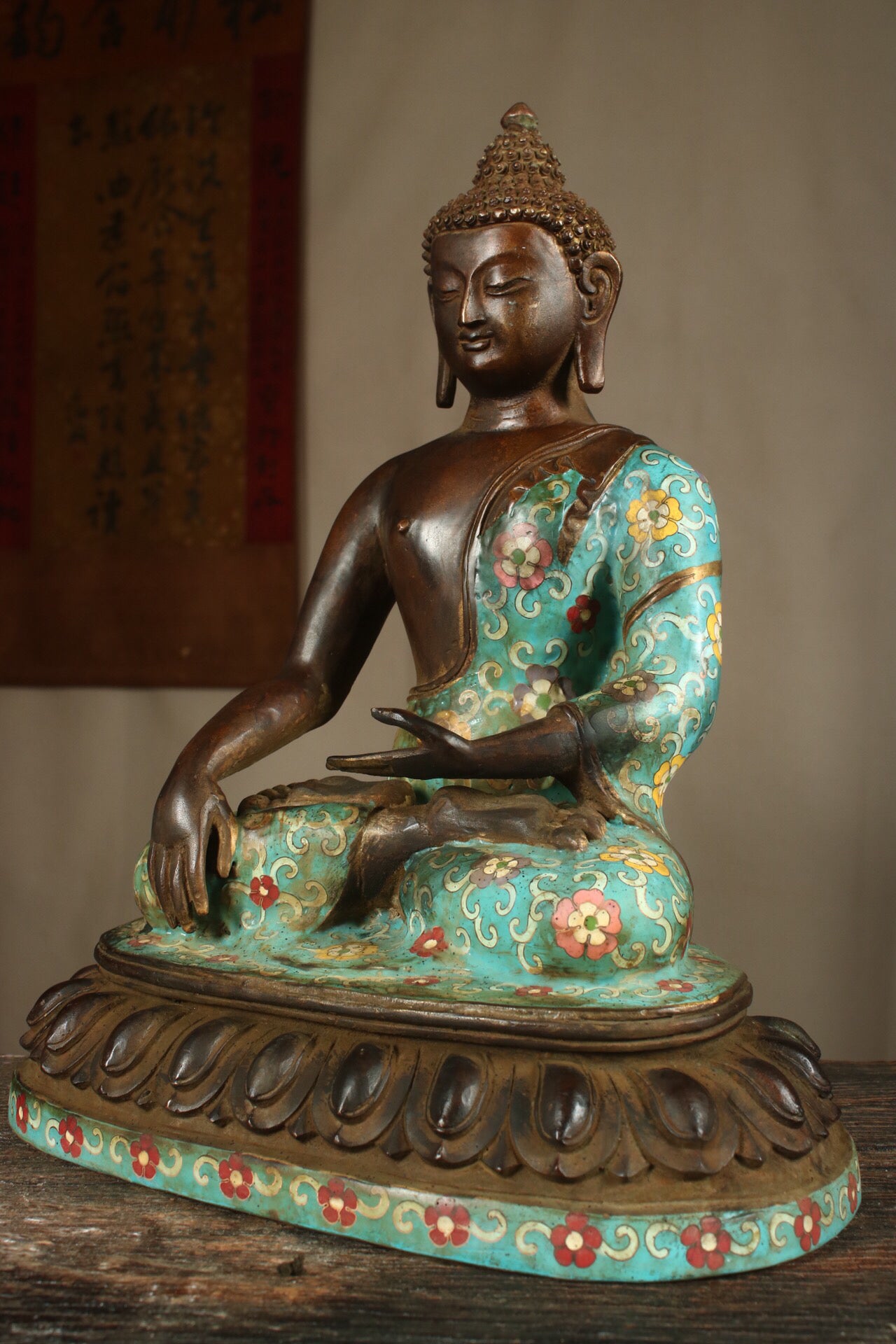 Chinese antique pure copper cloisonne statue of Shakyamuni Buddha