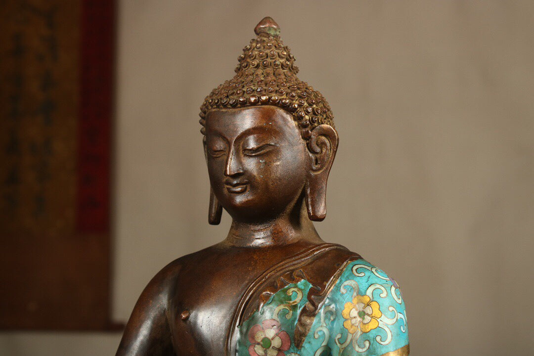 Chinese antique pure copper cloisonne statue of Shakyamuni Buddha