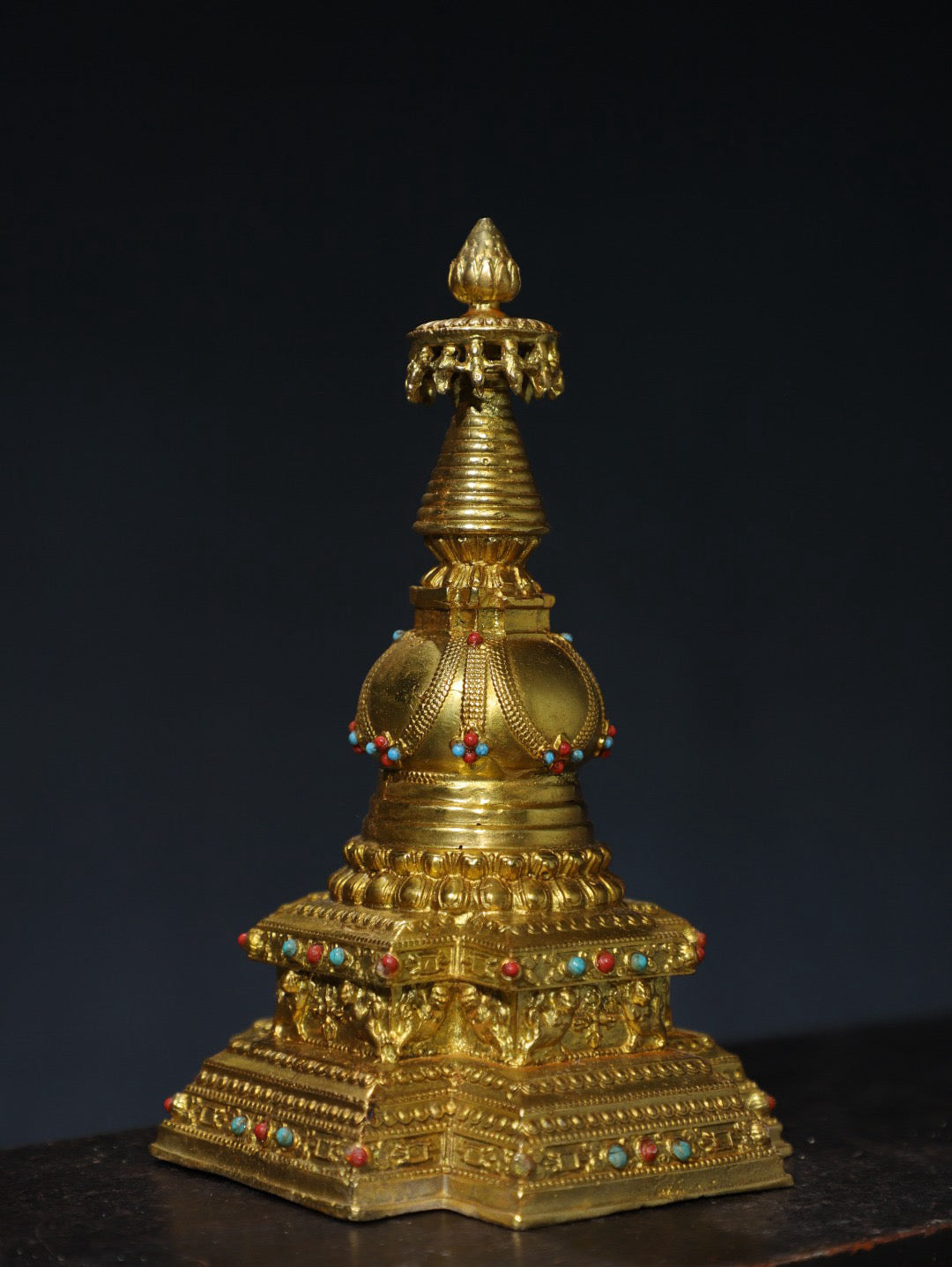 Chinese antique pure copper pagoda