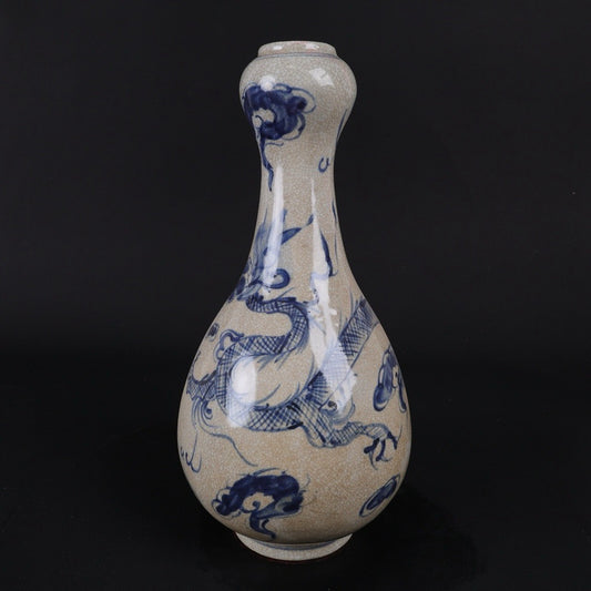 Blue and white sliced dragon text garlic bottle