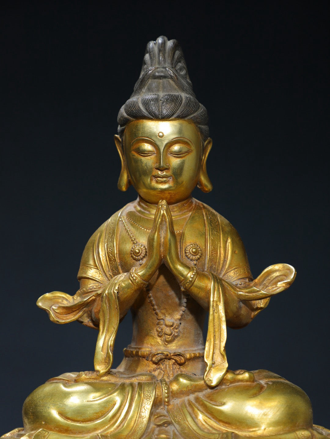 Chinese antique pure copper Guanyin Buddha statue