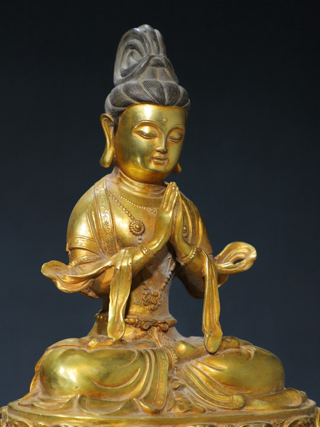 Chinese antique pure copper Guanyin Buddha statue
