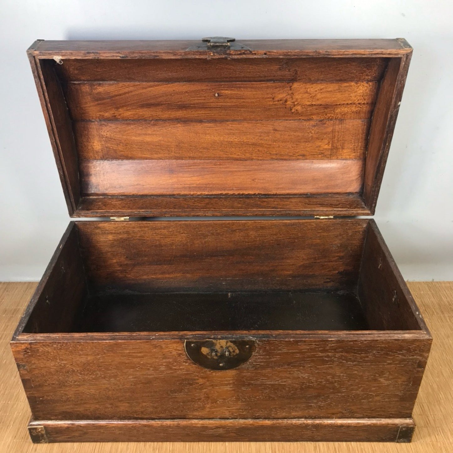 Chinese Antique Pear Wooden Dart Box Wooden Box