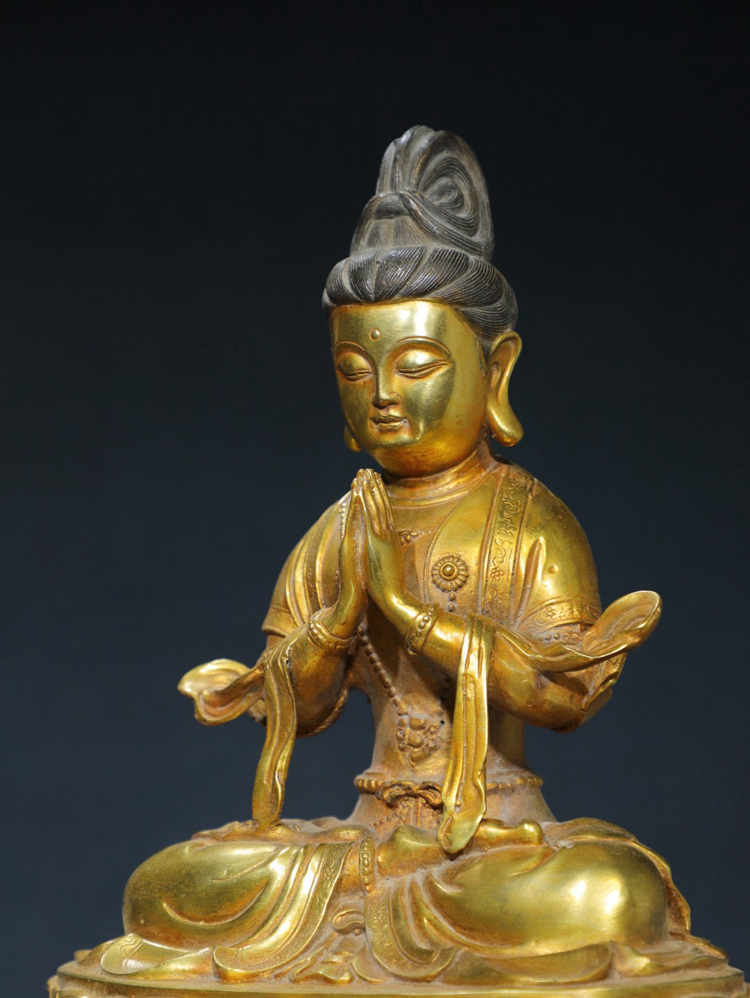 Chinese antique pure copper Guanyin Buddha statue