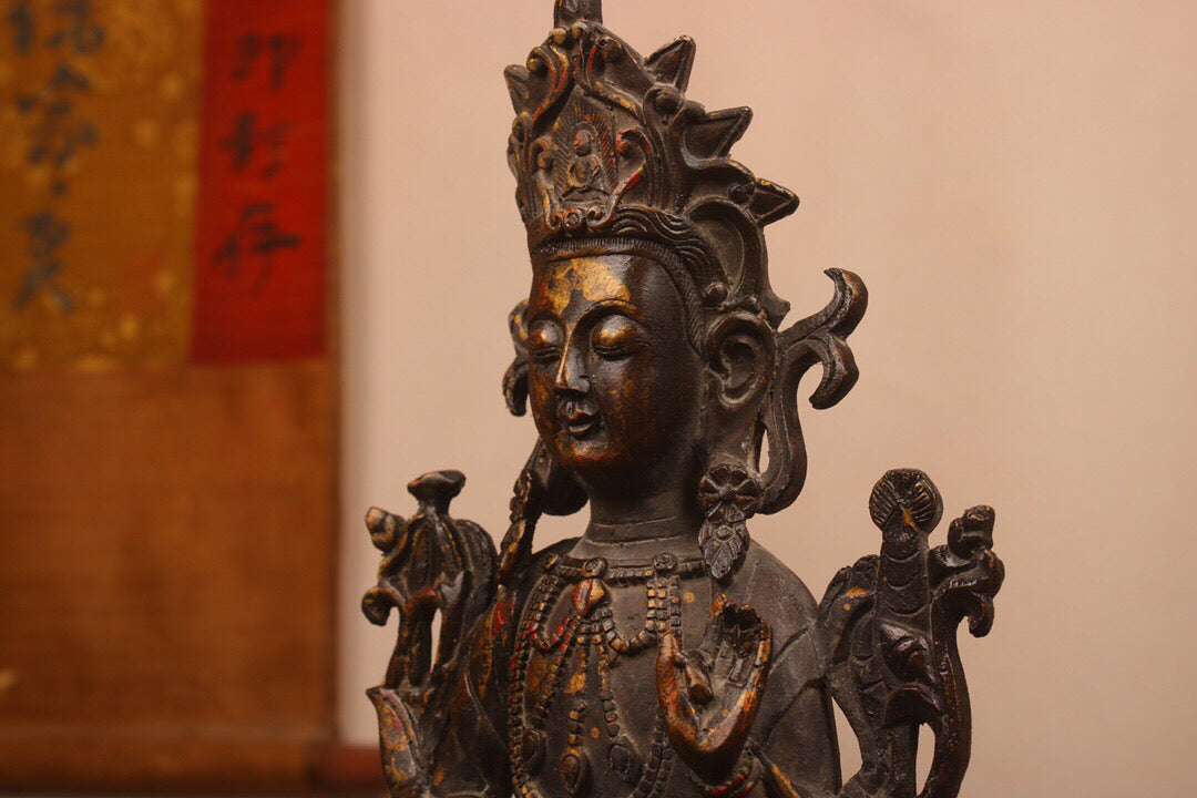 Chinese antique pure copper Guanyin Buddha statue